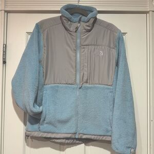 EUC Women’s Blue North Face Fleece Jacket sz M